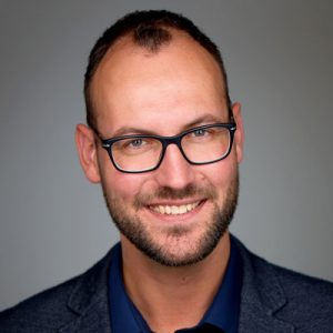 Nederlandse-stemacteur-voice-over-Bart